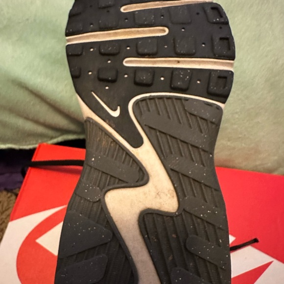 Nike AirMax women size 8 - Picture 1 of 4